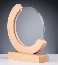 Zeige Details für Glas und Holz Bright Circle Award Bild von Glas und Holz Bright Circle Award